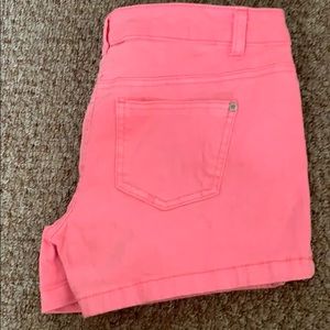 THE BEST PINK SHORTS EVER